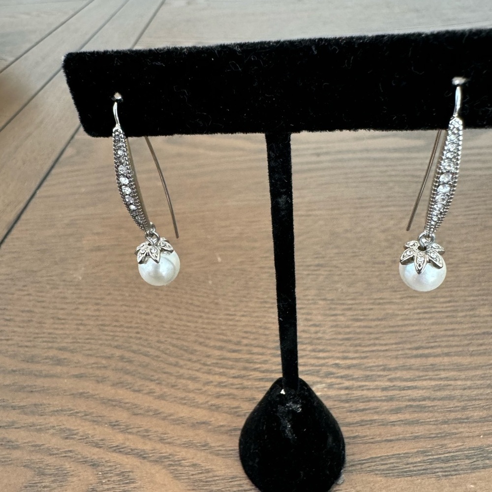NWT earrings by Marchesa